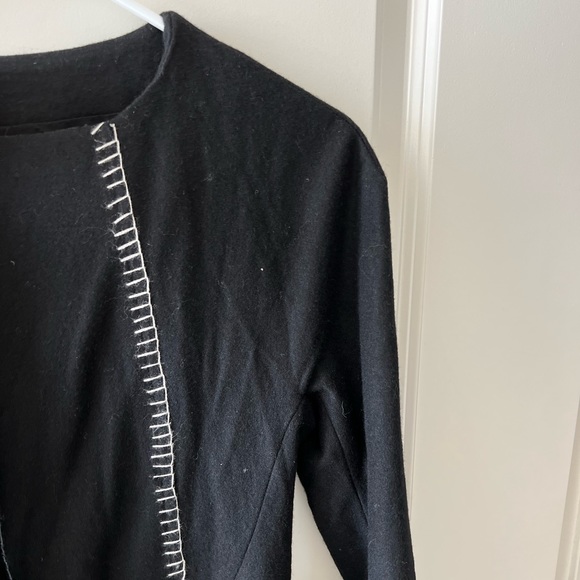 Y’s style wool asymmetrical black jacket with belt, a-line, button down - Picture 9 of 9